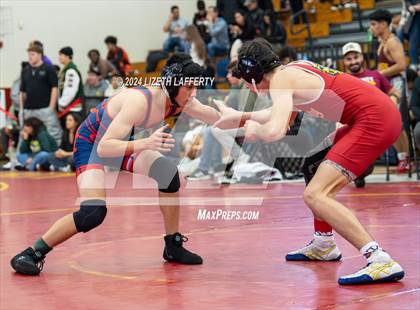 Thumbnail 1 in Lou Bronzan Invitational photogallery.