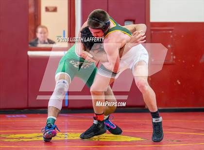 Thumbnail 2 in Lou Bronzan Invitational photogallery.