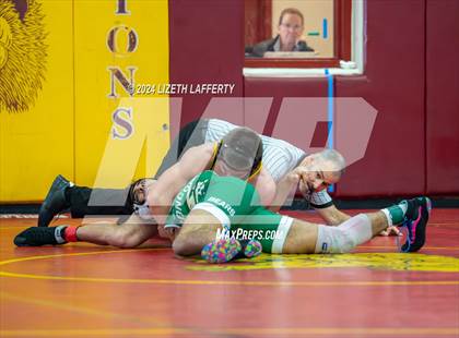 Thumbnail 3 in Lou Bronzan Invitational photogallery.