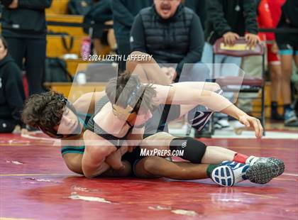 Thumbnail 2 in Lou Bronzan Invitational photogallery.