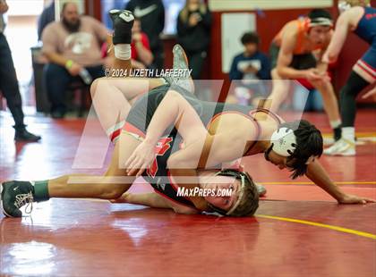 Thumbnail 3 in Lou Bronzan Invitational photogallery.