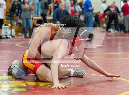 Thumbnail 2 in Lou Bronzan Invitational photogallery.