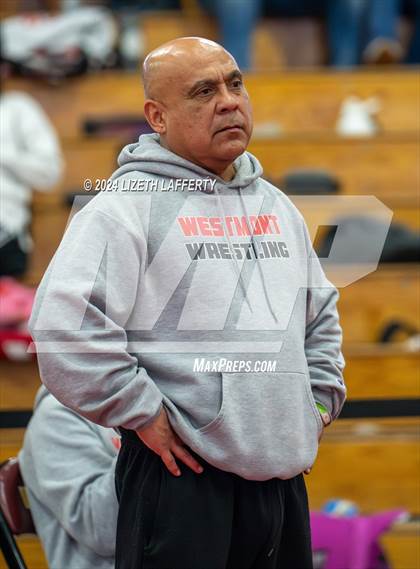 Thumbnail 3 in Lou Bronzan Invitational photogallery.