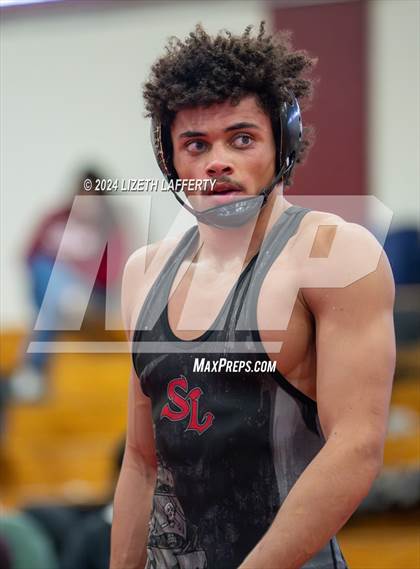 Thumbnail 2 in Lou Bronzan Invitational photogallery.