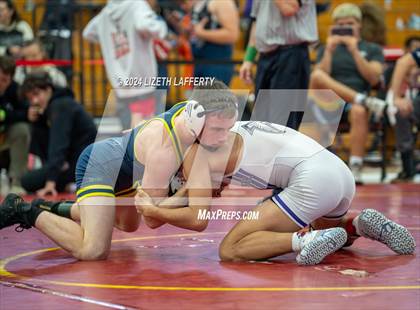 Thumbnail 1 in Lou Bronzan Invitational photogallery.