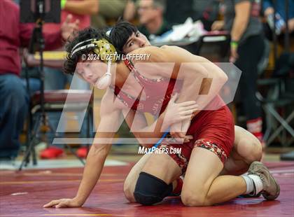 Thumbnail 2 in Lou Bronzan Invitational photogallery.