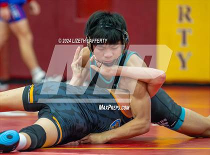 Thumbnail 2 in Lou Bronzan Invitational photogallery.