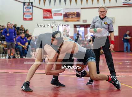 Thumbnail 3 in Lou Bronzan Invitational photogallery.
