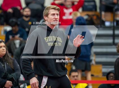 Thumbnail 3 in Lou Bronzan Invitational photogallery.