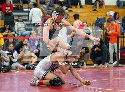 Thumbnail 3 in Lou Bronzan Invitational photogallery.