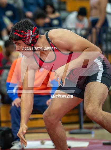 Thumbnail 3 in Lou Bronzan Invitational photogallery.