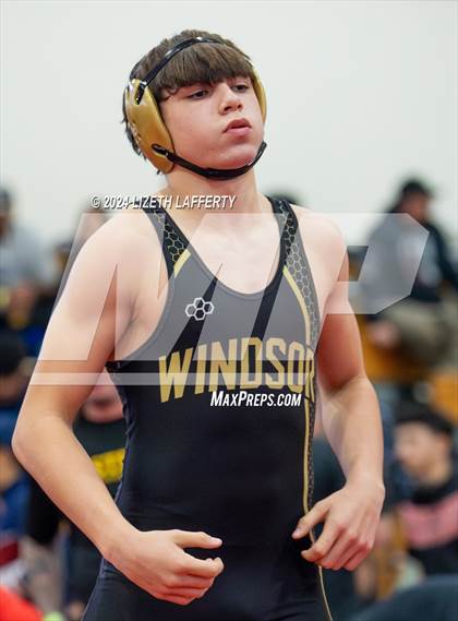 Thumbnail 1 in Lou Bronzan Invitational photogallery.