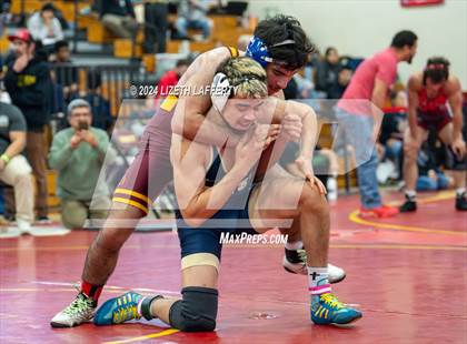 Thumbnail 3 in Lou Bronzan Invitational photogallery.