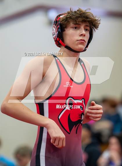 Thumbnail 1 in Lou Bronzan Invitational photogallery.