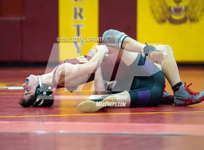 Thumbnail 1 in Lou Bronzan Invitational photogallery.