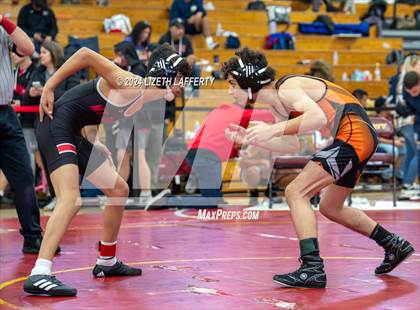 Thumbnail 2 in Lou Bronzan Invitational photogallery.