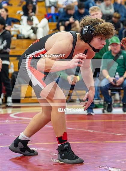 Thumbnail 2 in Lou Bronzan Invitational photogallery.