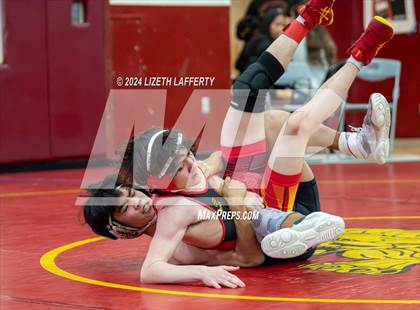 Thumbnail 2 in Lou Bronzan Invitational photogallery.