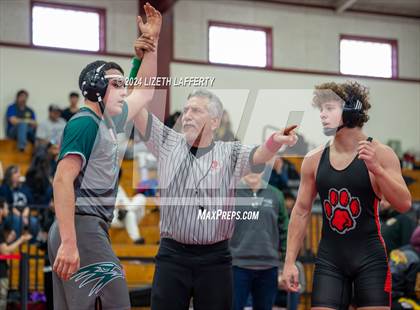 Thumbnail 3 in Lou Bronzan Invitational photogallery.