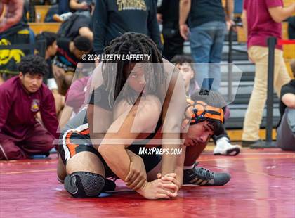 Thumbnail 2 in Lou Bronzan Invitational photogallery.