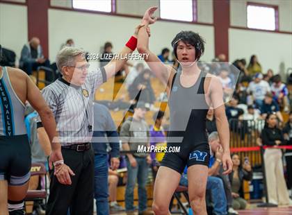 Thumbnail 1 in Lou Bronzan Invitational photogallery.