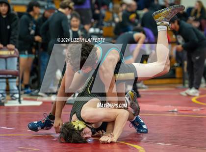 Thumbnail 1 in Lou Bronzan Invitational photogallery.