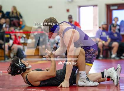 Thumbnail 3 in Lou Bronzan Invitational photogallery.