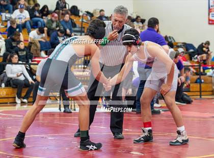 Thumbnail 3 in Lou Bronzan Invitational photogallery.
