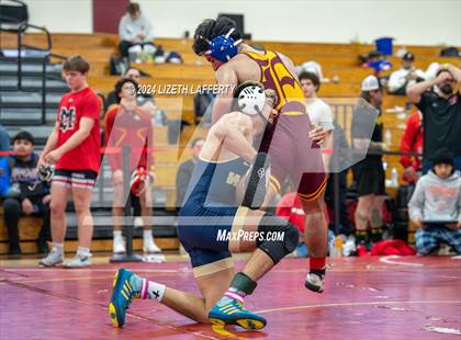 Thumbnail 1 in Lou Bronzan Invitational photogallery.