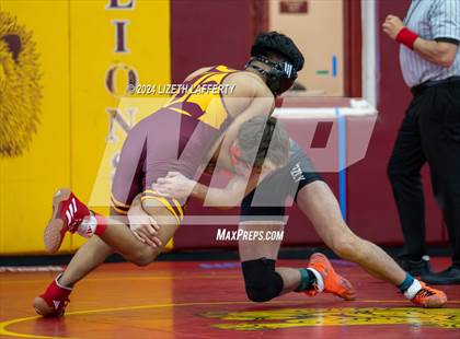 Thumbnail 3 in Lou Bronzan Invitational photogallery.