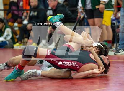 Thumbnail 2 in Lou Bronzan Invitational photogallery.