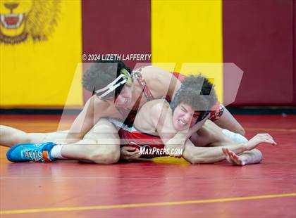 Thumbnail 3 in Lou Bronzan Invitational photogallery.