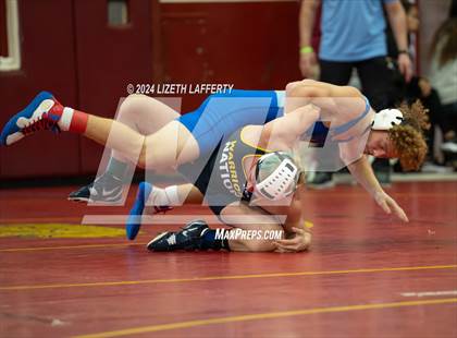 Thumbnail 3 in Lou Bronzan Invitational photogallery.