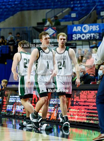 Thumbnail 2 in Viola vs. West Side (AAA 1A Final) photogallery.