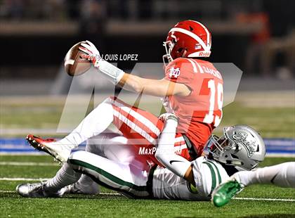 Thumbnail 3 in De La Salle @ Mater Dei (CIF State Open DIV Championship) photogallery.
