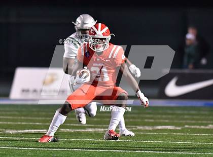 Thumbnail 2 in De La Salle @ Mater Dei (CIF State Open DIV Championship) photogallery.