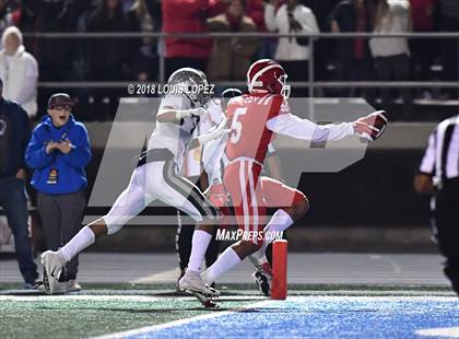 Thumbnail 2 in De La Salle @ Mater Dei (CIF State Open DIV Championship) photogallery.