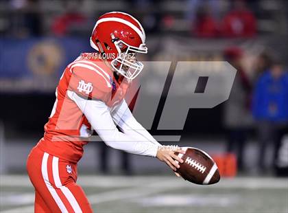 Thumbnail 2 in De La Salle @ Mater Dei (CIF State Open DIV Championship) photogallery.
