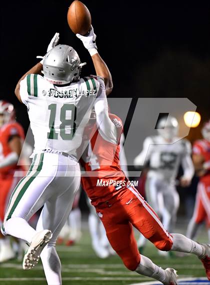 Thumbnail 2 in De La Salle @ Mater Dei (CIF State Open DIV Championship) photogallery.