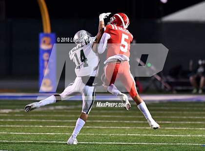 Thumbnail 2 in De La Salle @ Mater Dei (CIF State Open DIV Championship) photogallery.