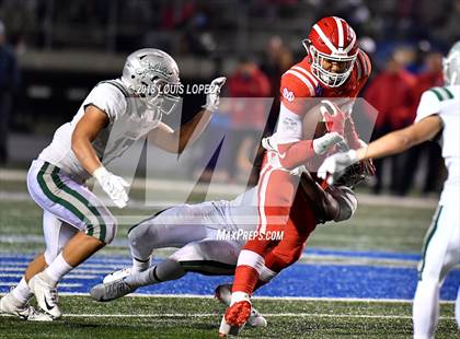 Thumbnail 2 in De La Salle @ Mater Dei (CIF State Open DIV Championship) photogallery.
