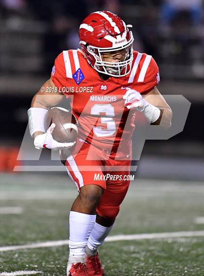 Thumbnail 2 in De La Salle @ Mater Dei (CIF State Open DIV Championship) photogallery.