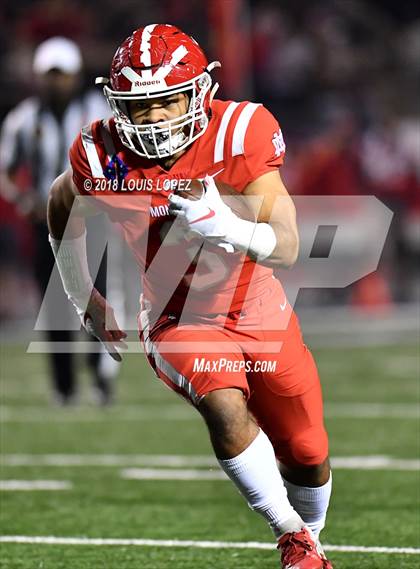 Thumbnail 2 in De La Salle @ Mater Dei (CIF State Open DIV Championship) photogallery.