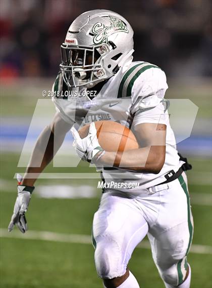 Thumbnail 2 in De La Salle @ Mater Dei (CIF State Open DIV Championship) photogallery.