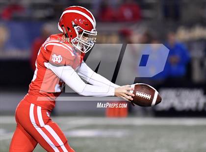 Thumbnail 3 in De La Salle @ Mater Dei (CIF State Open DIV Championship) photogallery.