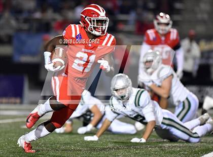 Thumbnail 3 in De La Salle @ Mater Dei (CIF State Open DIV Championship) photogallery.