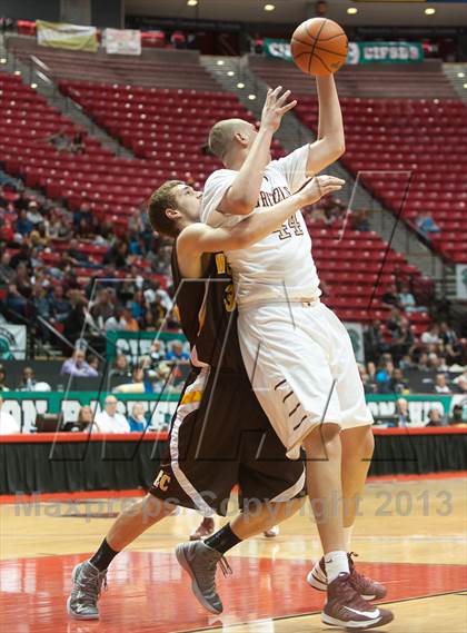 Thumbnail 1 in El Camino vs Mission Hills (CIF SDS D1 Final) photogallery.