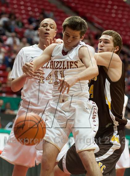 Thumbnail 2 in El Camino vs Mission Hills (CIF SDS D1 Final) photogallery.