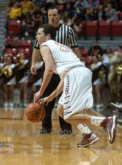 Thumbnail 3 in El Camino vs Mission Hills (CIF SDS D1 Final) photogallery.