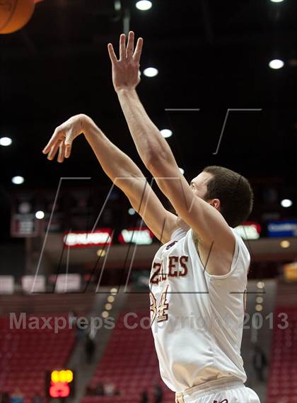 Thumbnail 3 in El Camino vs Mission Hills (CIF SDS D1 Final) photogallery.